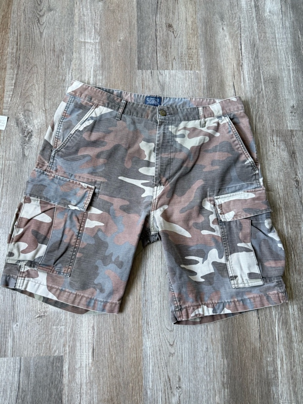 VTG LEVI STRAUSS Men's Camo Cargo Shorts Utility Brown Green Beige Size 36 Waist